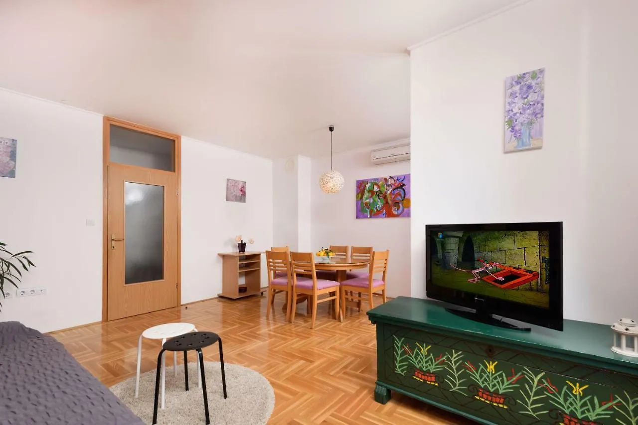 Dani Apartment Trogir Croatia